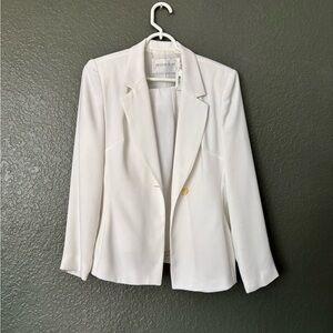 Hugo Buscati White Blazer & Skirt